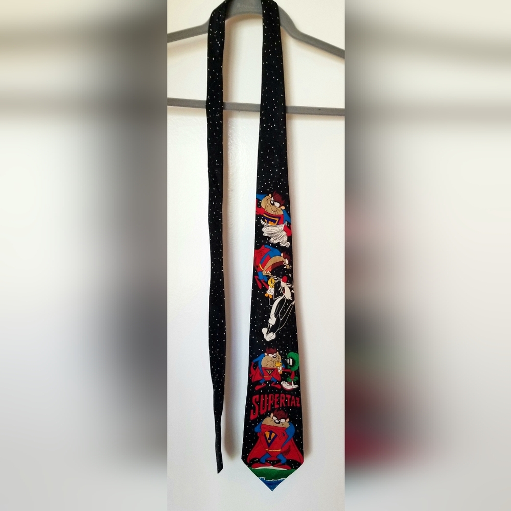 Looney Tunes Taz Tasmanian Devil tie